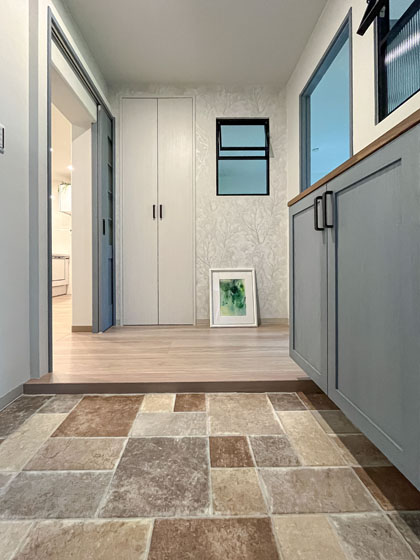 施工後:玄関ホール