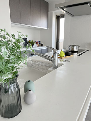 施工後：キッチン２